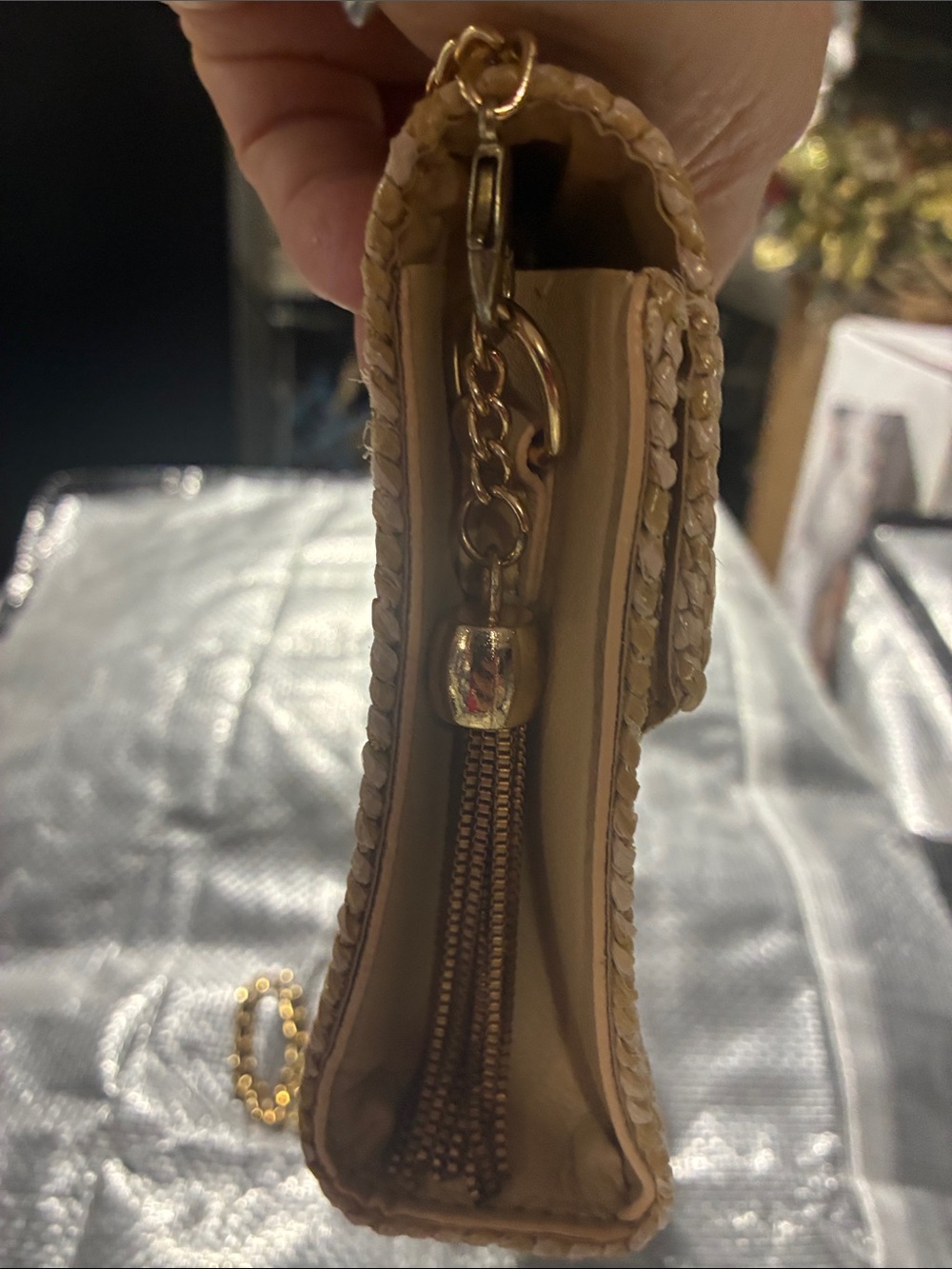 Woven Beige Crossbody Bag with Gold Bar and Chain - Picture 3 of 6